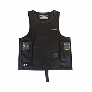 Glovii black heated vest with two front pockets and control button
