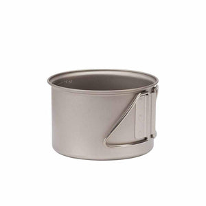 Titanium camping mug with folding wire handles