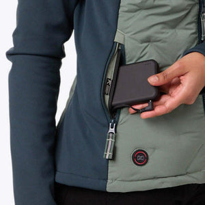 Mobile Warming jacket pocket showing battery pack connection
