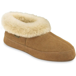 Acorn tan suede slipper with cream shearling lining