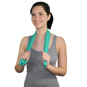 Woman wearing a green cooling towel around her neck
