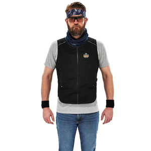 Man wearing a black Ergodyne cooling vest over a grey t-shirt