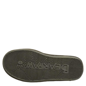 Bearpaw boot outsole with concentric wave tread pattern
