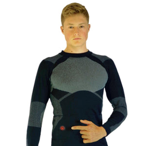 Man wearing Glovii black and grey long sleeve thermal shirt pointing to the power button