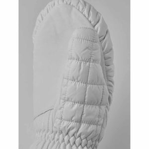 White quilted mitten with leather palm detail