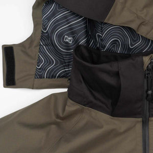 Mobile Warming jacket collar and interior lining with topographic map pattern