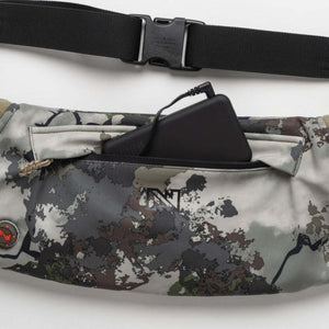 Mobile Warming camo hand warmer pouch with battery pack inserted