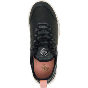 Top view of a black Muck sneaker with a grey knit tongue and pink heel pull tab