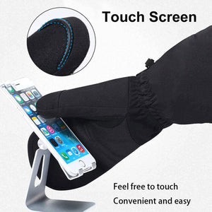 Savior Heat glove finger touching a smartphone screen